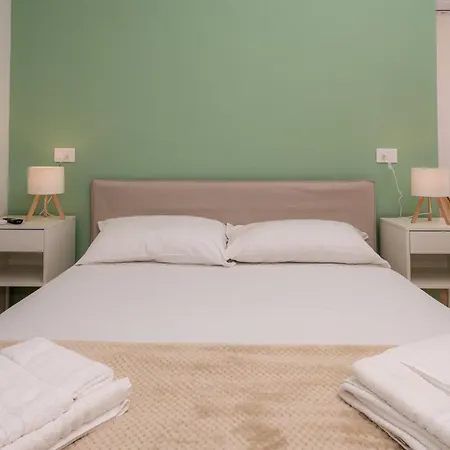 Deluxe - Apartment *