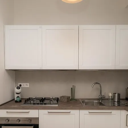 Apartment Deluxe - *